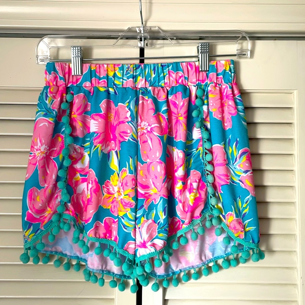 Simply southern pompom shorts Sz S/M elastic waist aqua with bright pink flowers